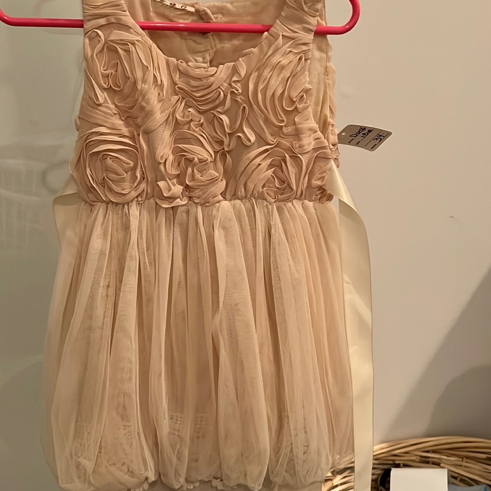 Girl dress